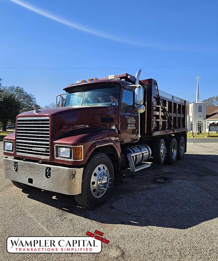 Used 2011 Mack Pinnacle MP8 505 HP Dump Truck