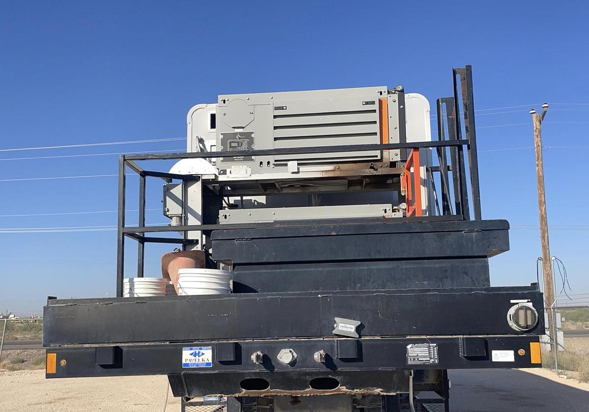 Used 2018 Doonan Additive Mixing Trailer