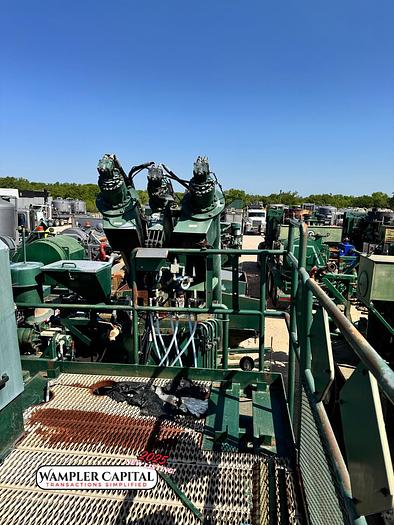 Used High-Capacity Frac Blender Truck - T800