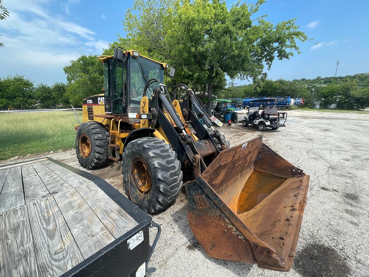 Used 2002 Caterpillar IT28G Wheel Loader