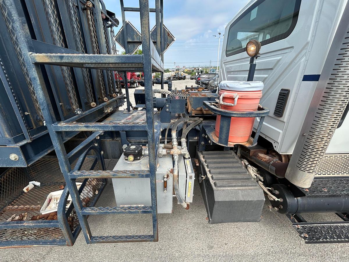 Used 2013 International Workstar 7400 Chemical Theater Truck