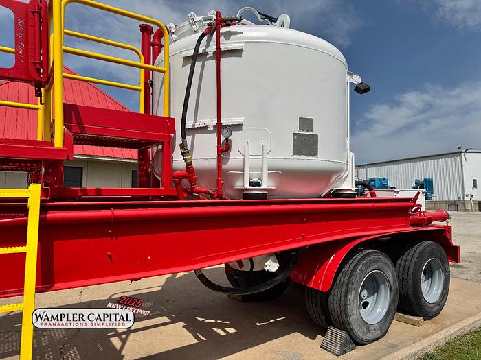 Used 2005 WILCO FAB 40' T/A 2-POD DRY BULK TRAILER