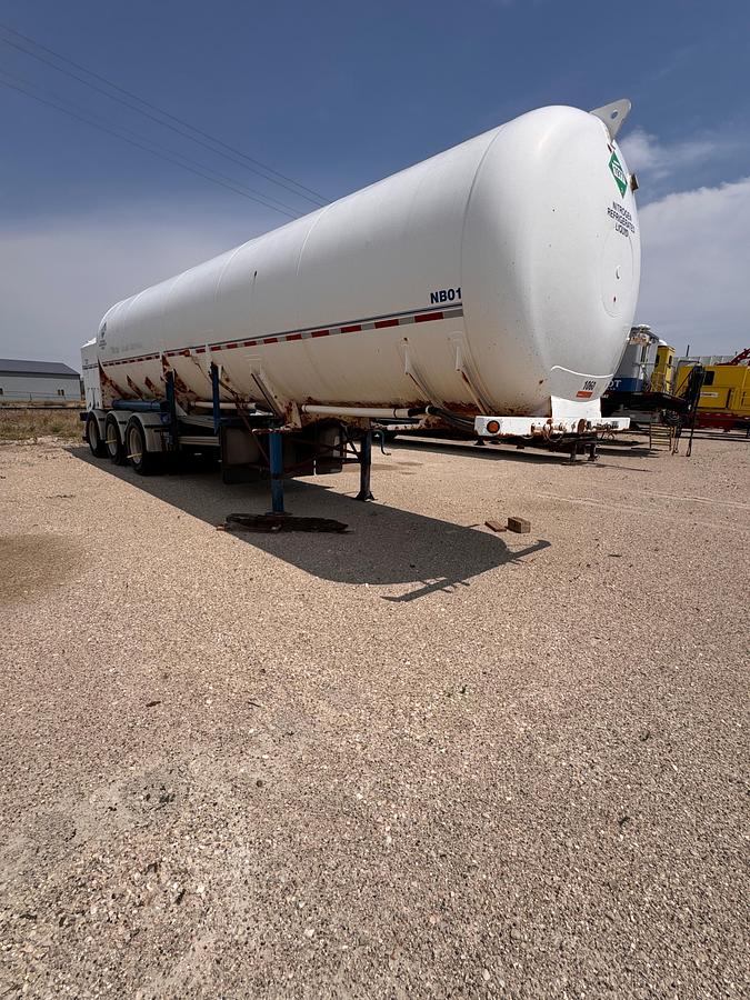 Used 2004 HydraRig 9600 Nitrogen Bulk Trailer - HARD TO FIND!