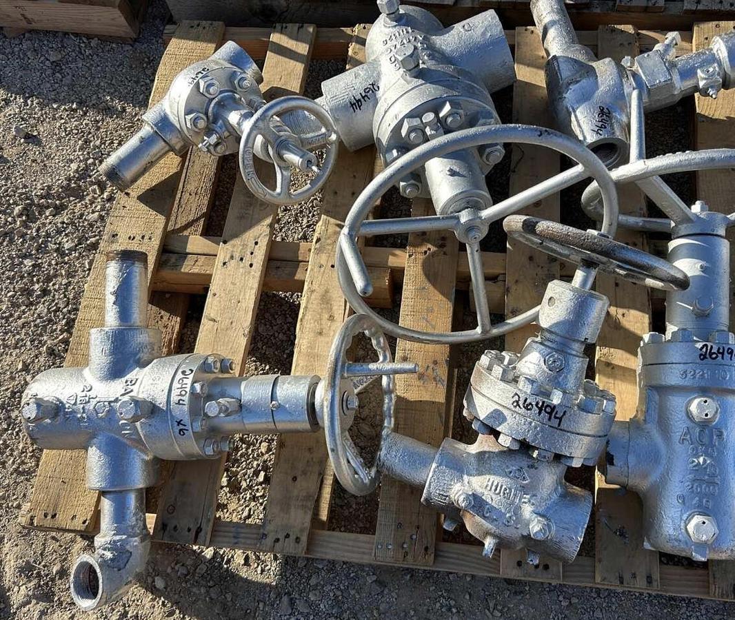 Used (1) Barton 2 1/16" 2K, (1) Orbit 2 1/16" 2K, (1) Omni 2 9/16" 5K, (1) AOP 2 1/16" 2K, (1) Hughes 2" Valves