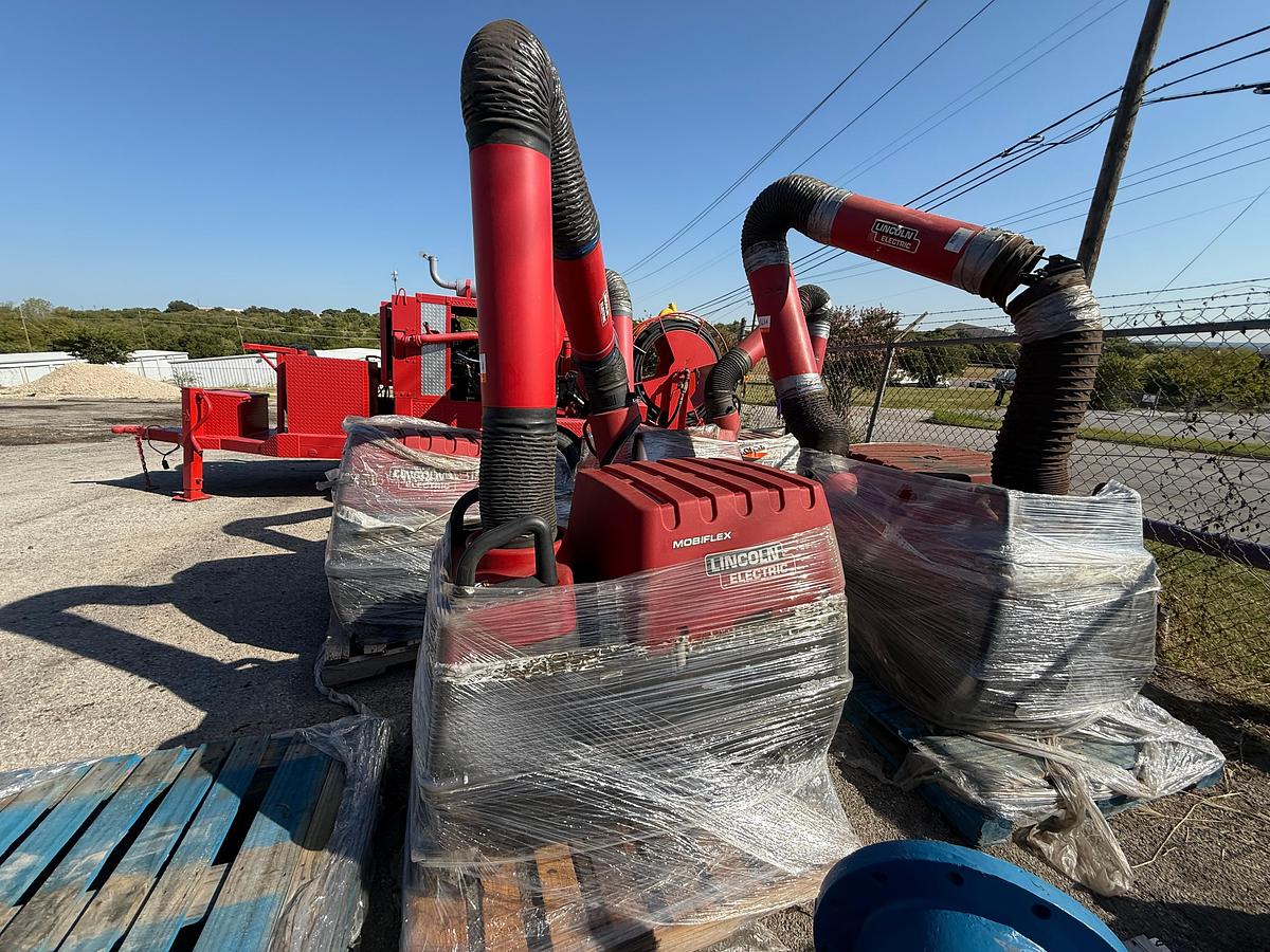 Used Lincoln Electric Fume Extractor