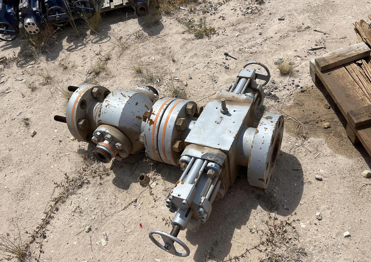 Used Single Blowout Preventer