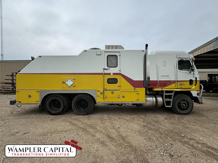 Used 2001 Freightliner Cabover Wireline Truck - CAT C16 Diesel Engine - GREAT TRUCK!