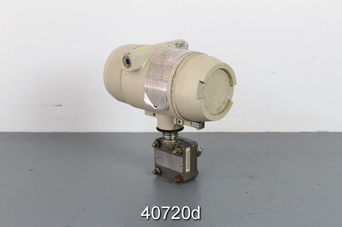 Used Honeywell ST300 Smart Transmitter, Model STG170-F1G-00000-MB.SM.F1C3-514E #40720