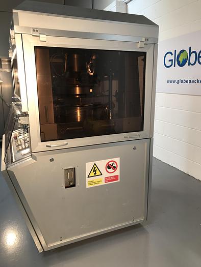 Used Fette P2000 Tablet Press