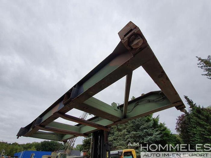 Gebruikt CATERPILLAR 988 CONTAINER-SPREADER