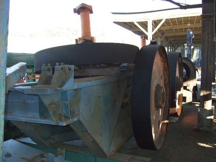 Used 6' L-B Twin Bandmill c/w Reducer Heads