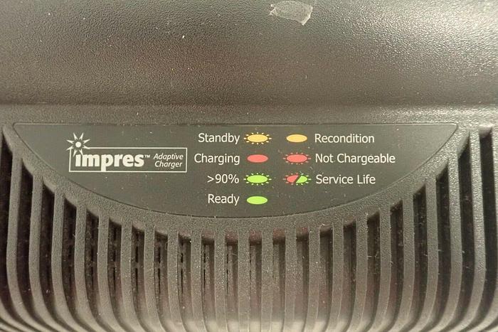 Used Motorola Impress WPLN4121BR 6 Slot Multi-Unit Adaptive Bank Charger
