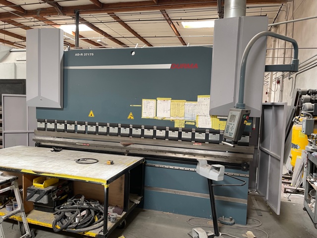 Used 2012 DURMA AD-R-37175 HYDRAULIC CNC PRESS BRAKE 12' X 195 TON #5881