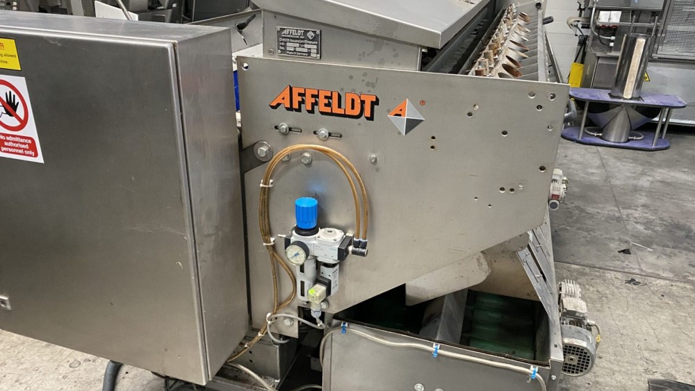 Used Affeldt 16 channel lineair weigher