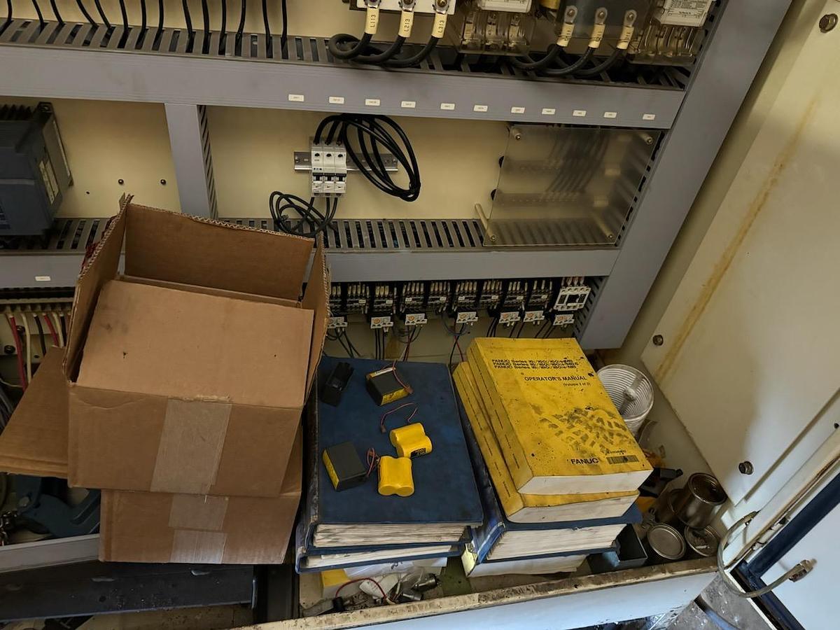 Used Niigata Horizontal Machining Center, Model 63, 24.5" X 24.5" Pallet, X-39.4", Y-33.5", Z-29.5", Cat 50 Taper, 35HP, 10,000RPM, Fanuc 16i