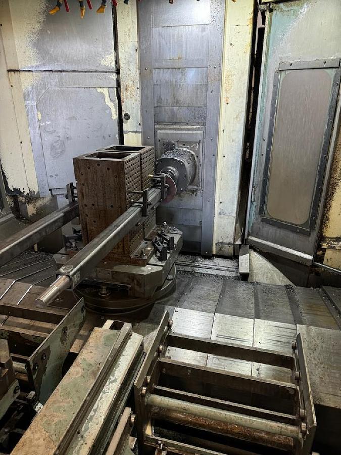 Used Niigata Horizontal Machining Center, Model 63, 24.5" X 24.5" Pallet, X-39.4", Y-33.5", Z-29.5", Cat 50 Taper, 35HP, 10,000RPM, Fanuc 16i