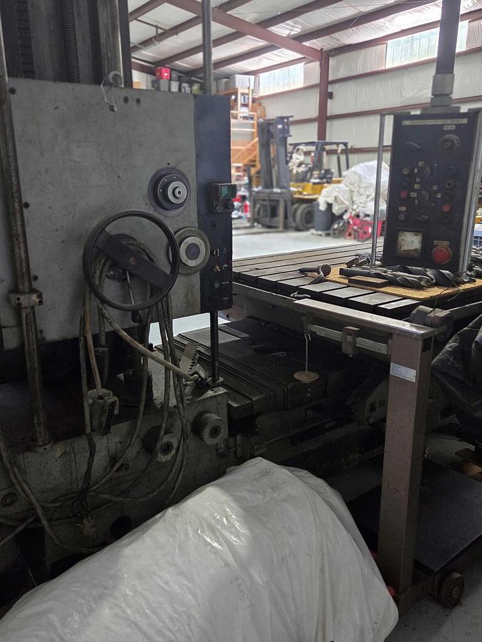 Used 3.5" Union Horizontal Boring Mill, BFT 90/3, X-63", Y-39", 15 HP, ID17320