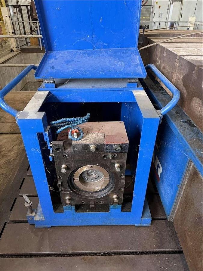 Used Colgar Ram Style Horizontal CNC Floor Boring Mill, 6.3" Spindle, X-433", Y-196", 236" 236", 3000 RPM, 100 HP, 2014, Heidenhain, TNC 530i