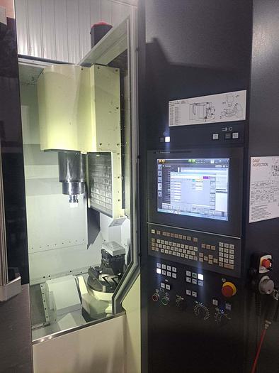 Used 2022 Makino 5 Axis HMC, Model DA 300. X Travel 17.8", Y Travel 24.5", Z Travel 19.6", 11.8' Diameter Table, Fanuc CNC