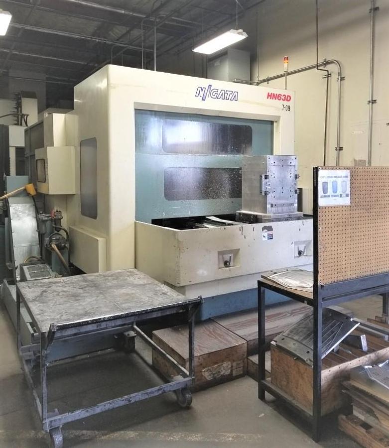 Used Niigata Horizontal Machining Center, Model 63, 24.5" X 24.5" Pallet, X-39.4", Y-33.5", Z-29.5", Cat 50 Taper, 35HP, 10,000RPM, Fanuc 16i