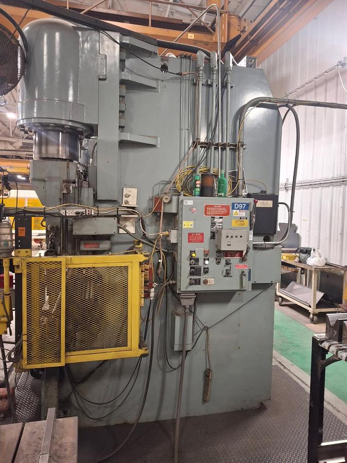 Used Pacific Press Brake, Model K500-12,  Rating 3/4" X 10' 6",  CNC 150 Autogauge