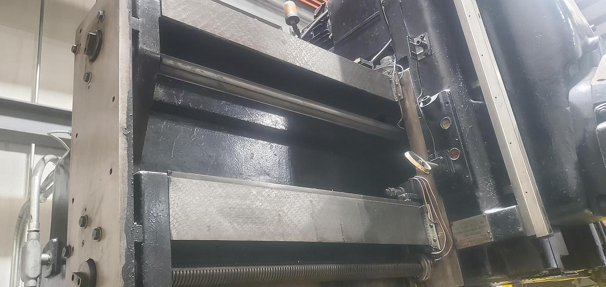 Used Webster Bennett Vertical Turret Lathe, Model 72, Table 72", Swing 85", 52" Under rail, 40 HP, Pendant Control, DRO      , 125 RPM