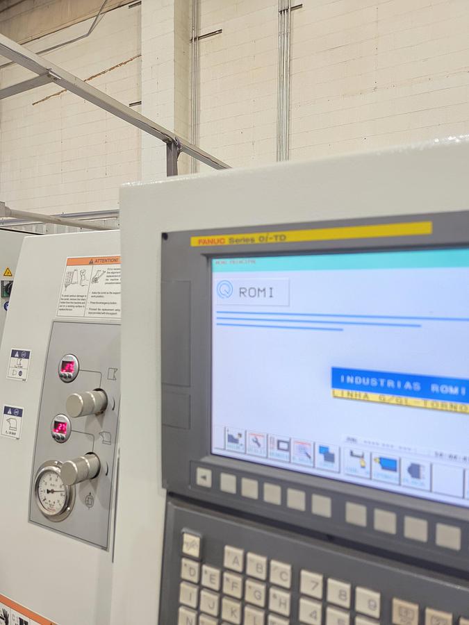 Used Romi , Model GL280M,23.5" Swing, 21.5" Between Centers, 2017, Fanuc CNC, ID 17877