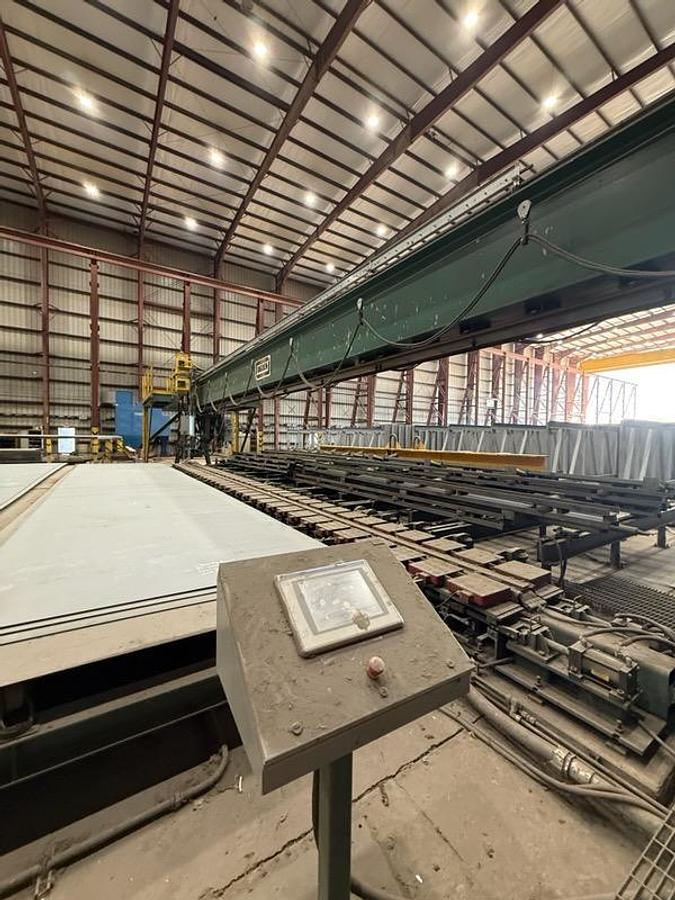 Used Ogden Plate Welding Machine, 40' Welding Capacity with 85 feet of Load and Unload Conveyor
