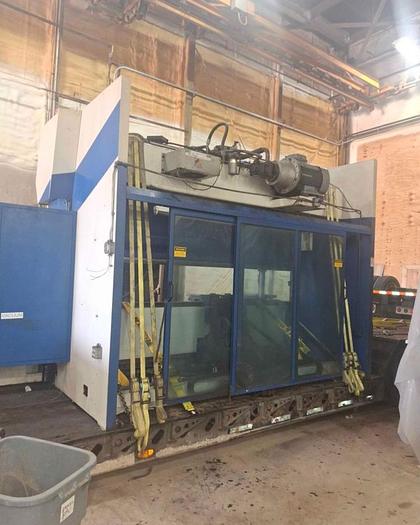 Used Trumpf 350 Ton Press Brake, Model Trumabend V320, 13.5 162" Bed, 145" Between Housings, 50 HP