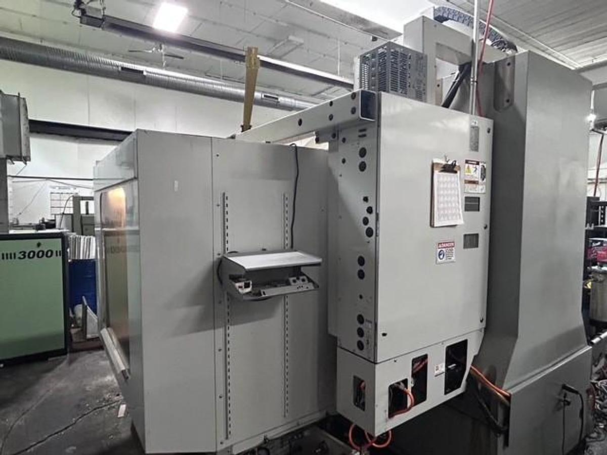 Used HAAS Vertical Machining Center, Model VF 7/40, X-84". Y-32", 7500 RPM, HAAS CNC, 2007