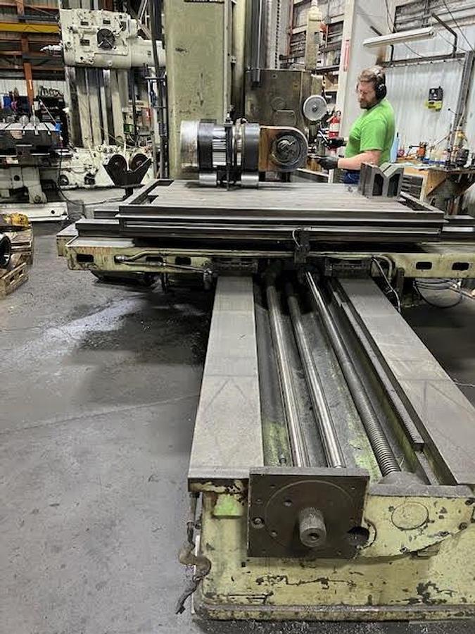 Used Giddings & Lewis Table Type Boring Mill, model 350T, 60" X 72" Table, X Travel 60", Y Travel 72" Z Travel 36", 50 Taper 1000 RPM