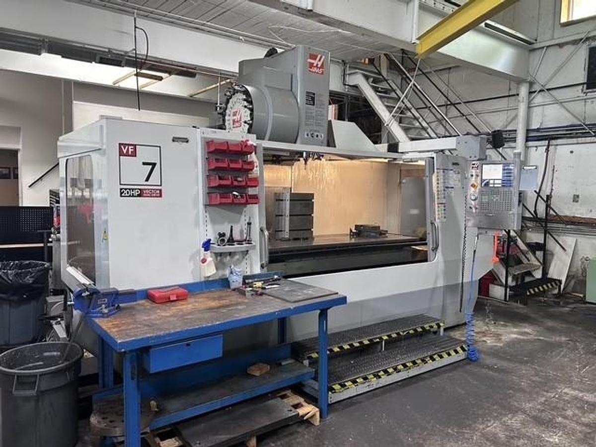 Used HAAS Vertical Machining Center, Model VF 7/40, X-84". Y-32", 7500 RPM, HAAS CNC, 2007