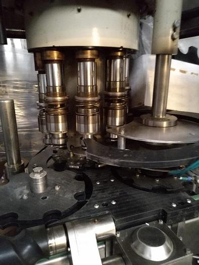 Used Biner Ellison 8 head RC40 capper