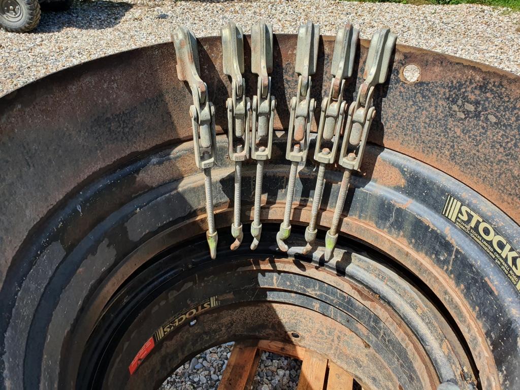 Used Stocks Dual Wheels and Tyres