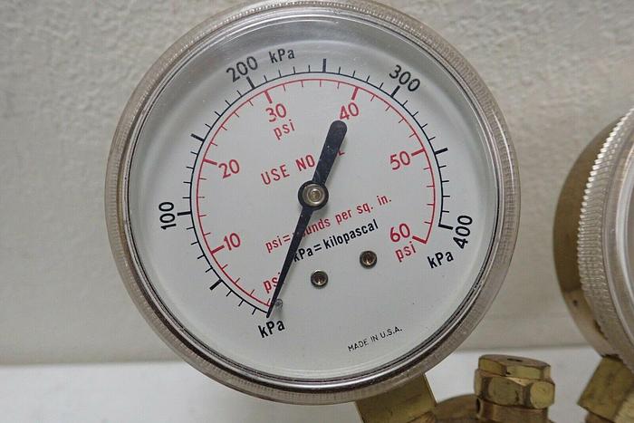 Used Fisher Scientific Company FS-50 Gas Regulator