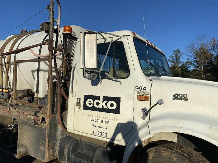 Used 1999 INTERNATIONAL 4700