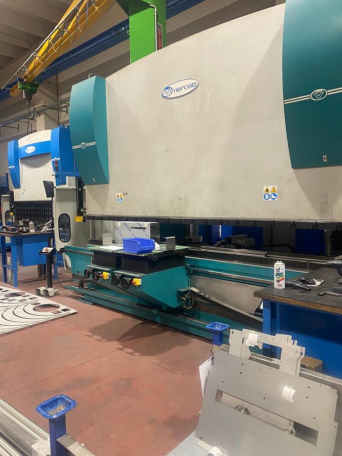 Used  VIMERCATI 4000mm x 300t Press Brake (Used) #0639