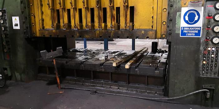 Used  EMANUEL 2000ton Hydr. Press #0159