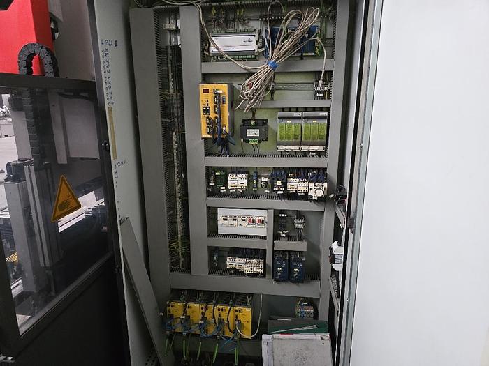 Used BYSTRONIC 4100mm x 250ton Press Brake #0179