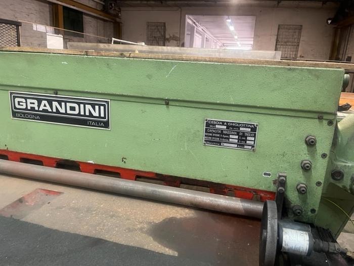 Used  GRANDINI  1500x1.5mm Sliting Line (Used) #4935