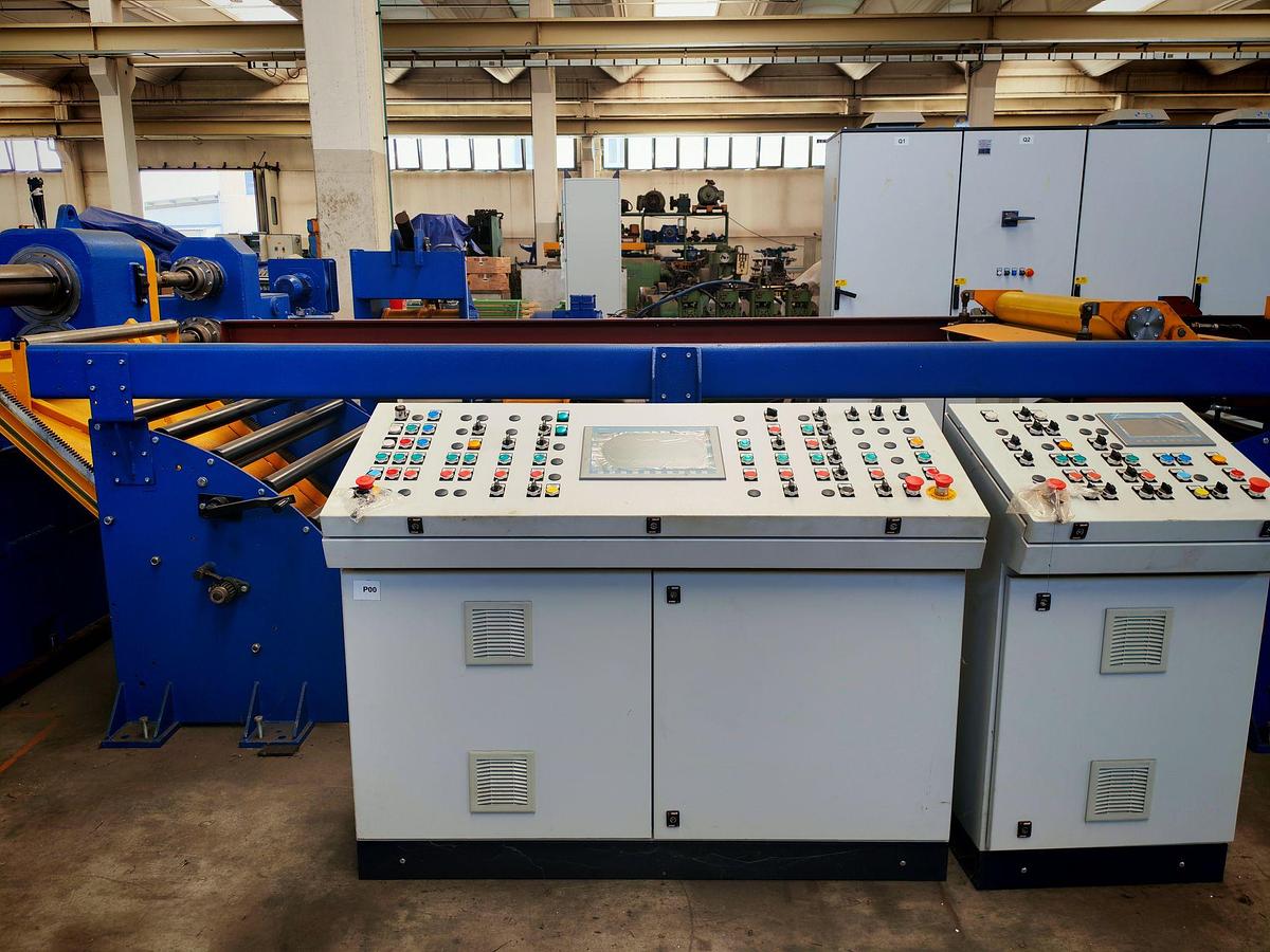 Used NOVASTILMEC 870x3mm S.S. Slitting Line