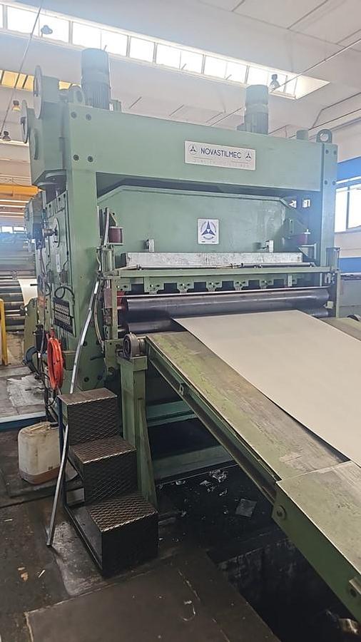 Used NOVASTILMEC etc. 2000x5mm Multi-Blanking Line