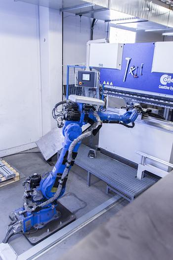 New *** Serie "G" da 2040-4080mm, 60-150t #4957