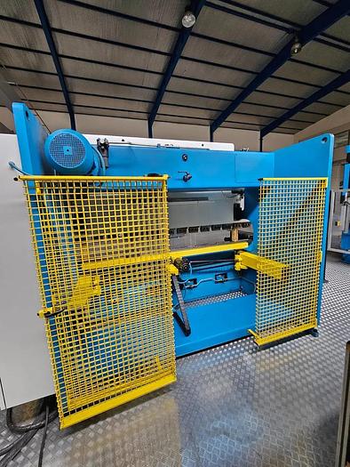 Used  GASPARINI 3100mm x 100t Press Brake #0174