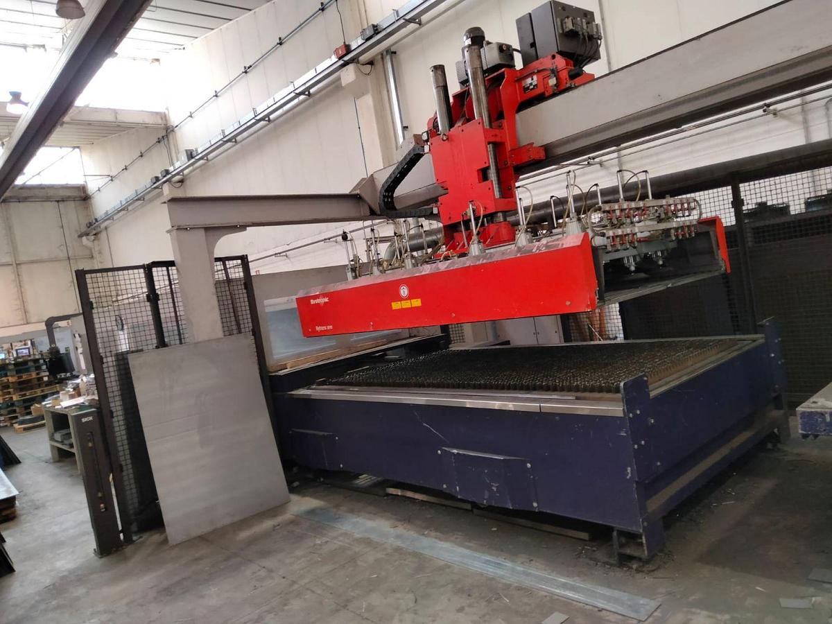 Used Top Brands: Sheet metal and fabrication machines ready for delivery