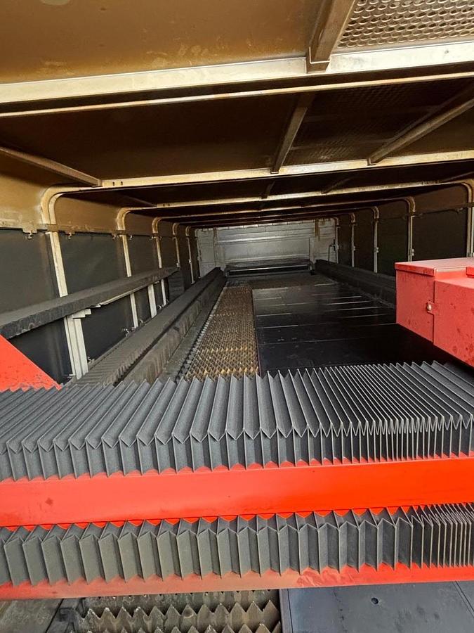 Used BYSTRONIC 6000W, 8x2m Fiber Laser Cutter