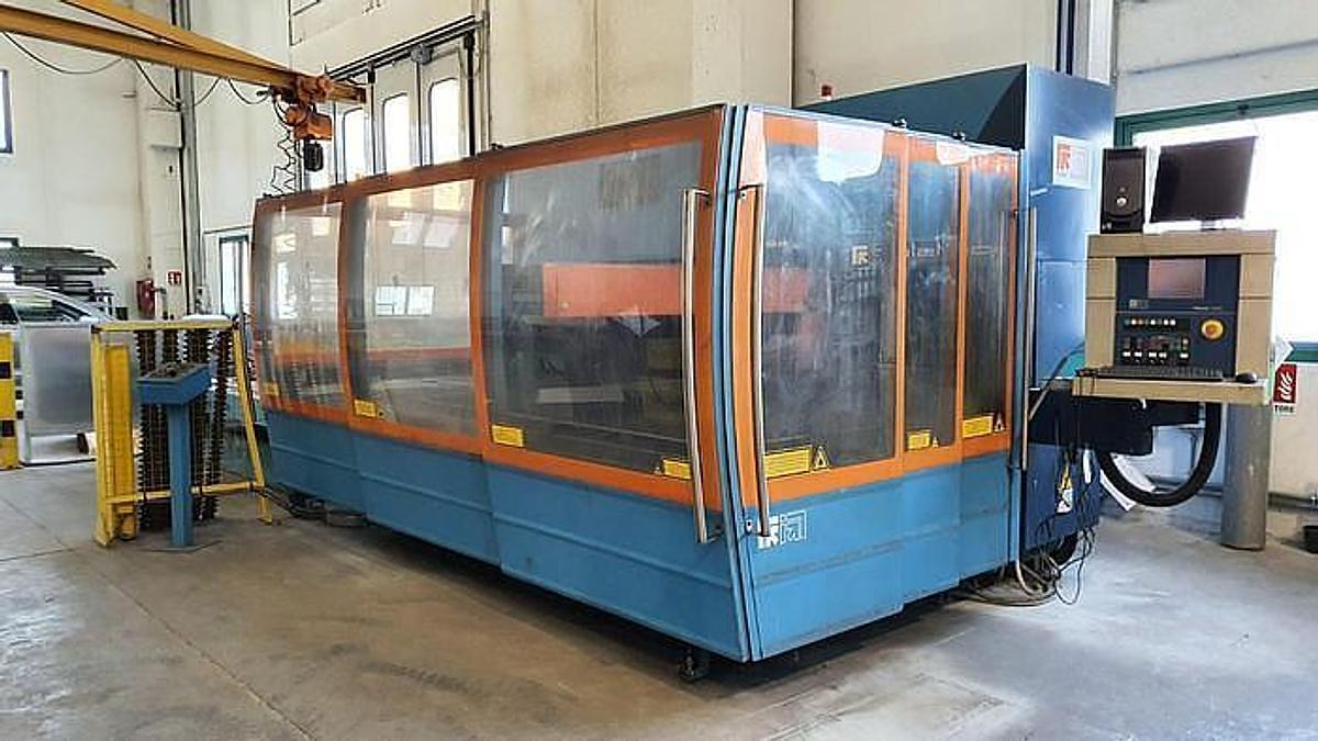 Used BYSTRONIC, FINN-POWER, SALVAGNINI, TRUMPF... Laser Cutters, Panel Benders, Press Brakes etc.