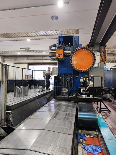 Used  *** CNC Boring Machine #0043