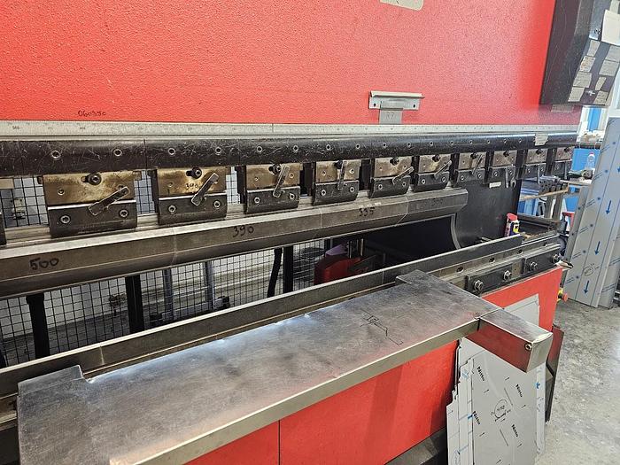 Used AMADA Press Brake (Used) #4983-231690