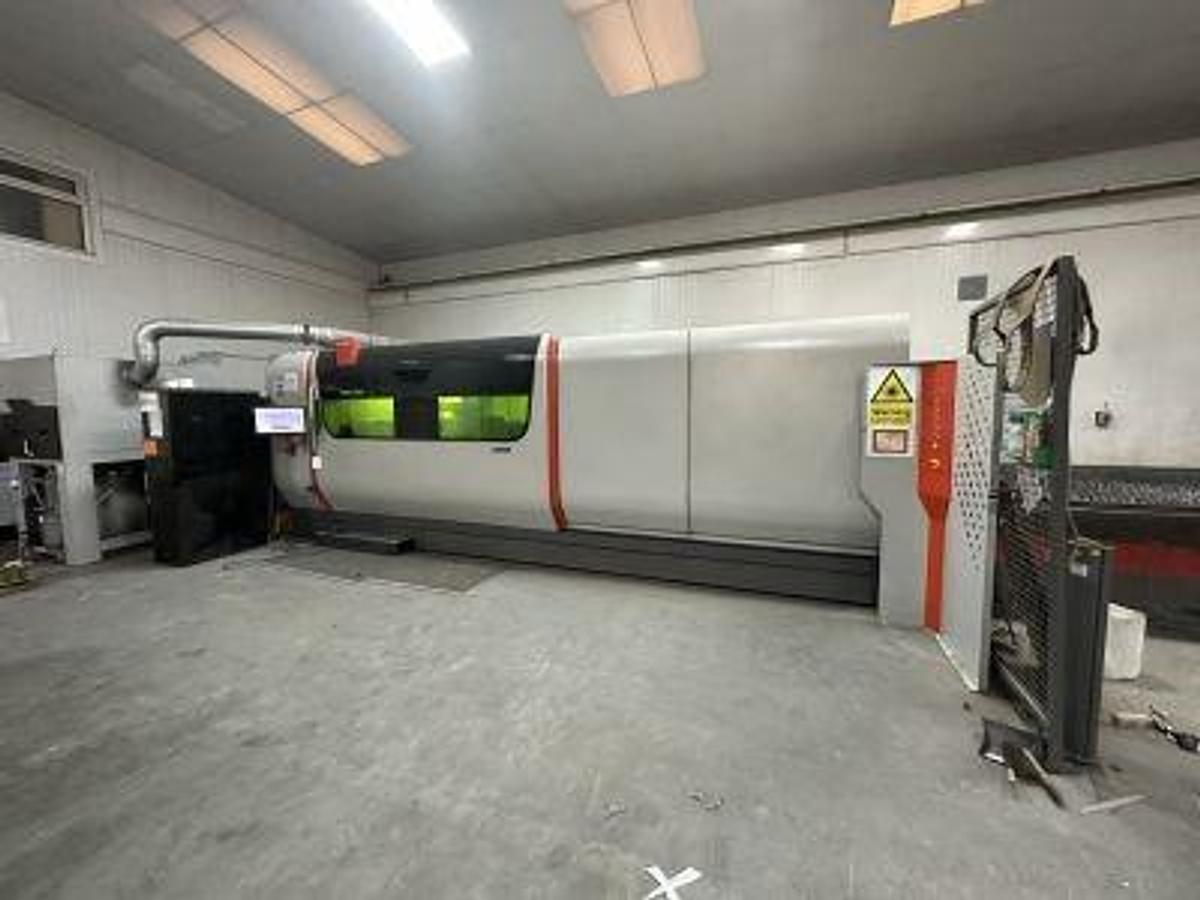 Used  Best Brands Sheet metal machines in Romania